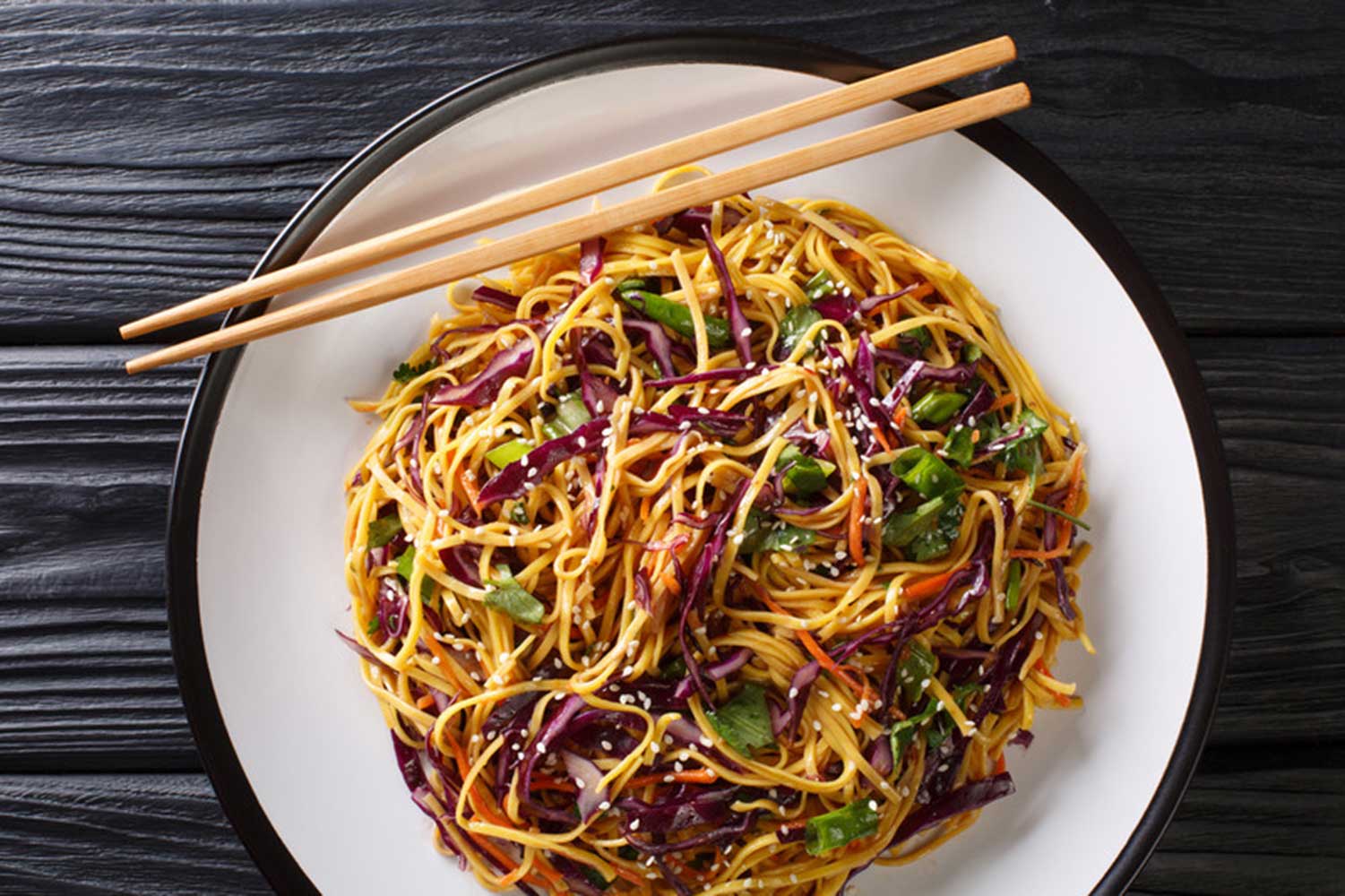 chinese-salad-pasta-cabbage-ramen-recipe